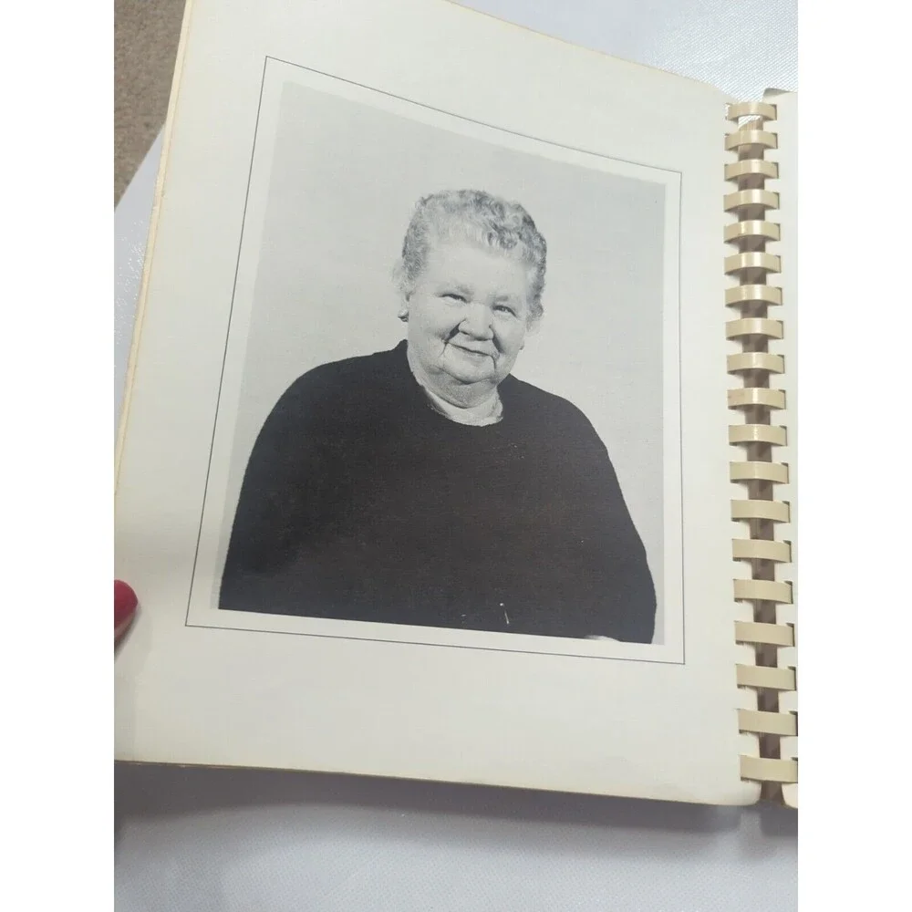 Clarice Doub Tuttle Family Recipe‎ Book Pfafftown, NC Elm Grove United Methodist